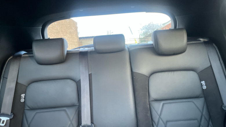 Nissan Juke 1.0 DiG-T 114 Tekna+ 5dr Petrol Hatchback